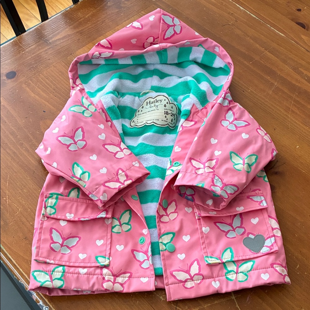 Hatley color changing rain coat